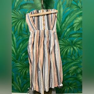 Cute strapless A line maxi dress